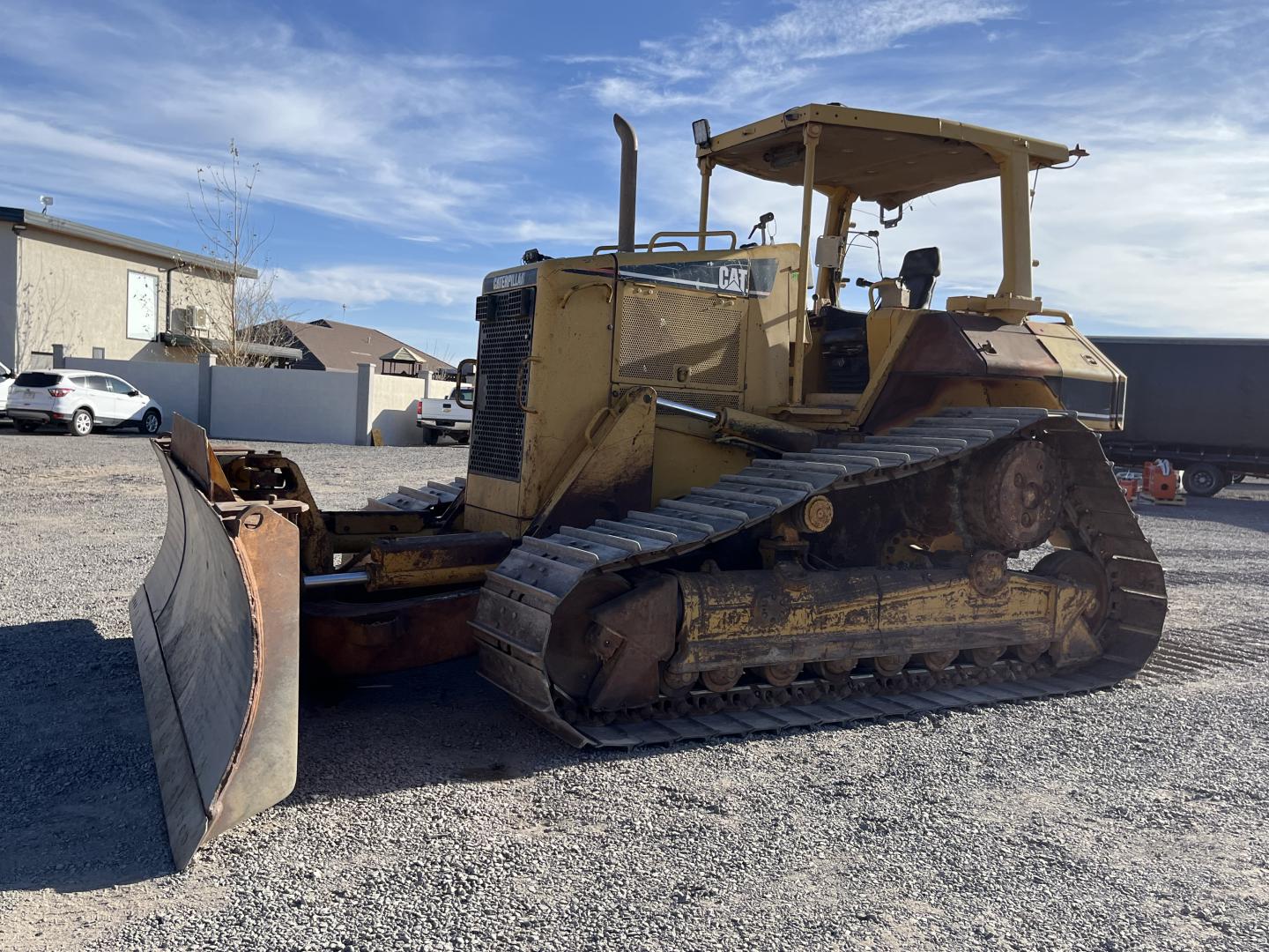 CATERPILLAR D6N